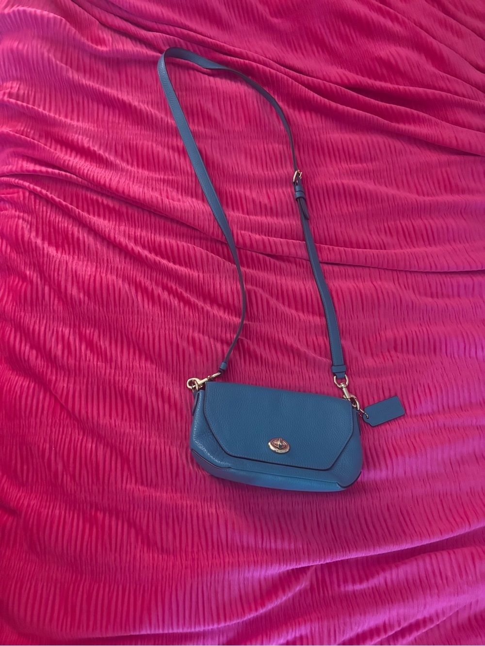 Coach Kaylee Crossbody Color Teal
